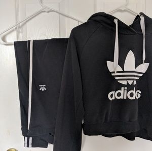 Two piece set